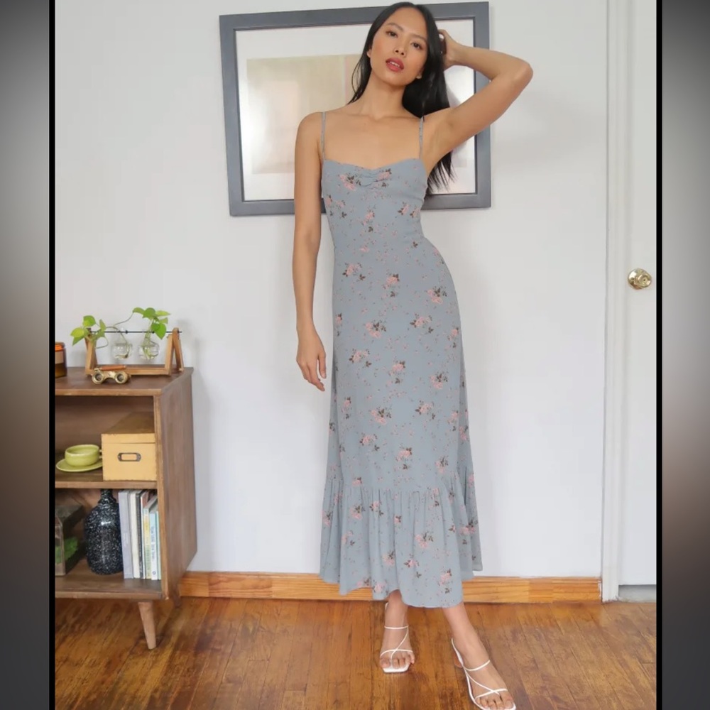 NWOT Reformation Emersyn Dress in Dusty Blue Floral Size: 4
